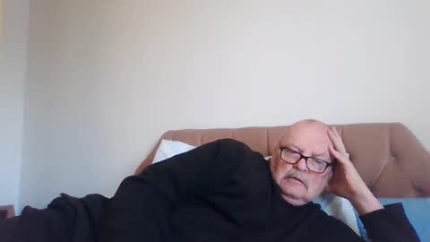 old_fkrr_ online show from January 15, 2026, 11:48 am