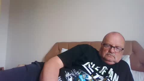 old_fkrr_ online show from July 19, 2026, 10:19 am