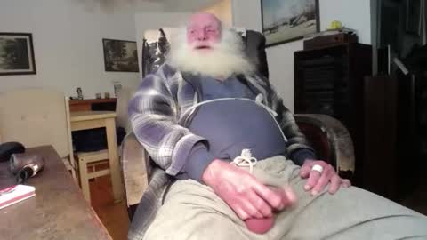 Snapshot of oldfucker9 chatting on November 22, 2025, 2:54 am oldfucker9 online show from November 22, 2025, 2:54 am