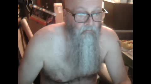 Snapshot of oldman196262 chatting on February 16, 2025, 1:38 pm oldman196262 online show from February 16, 2025, 1:38 pm