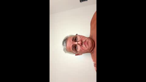 OldrM online show from September 15, 2025, 9:37 pm