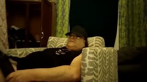 oldschool5678 online show from July 28, 2026, 8:32 am