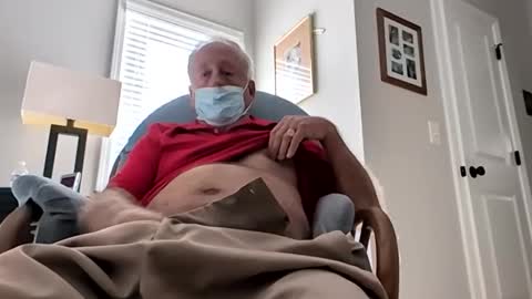 Snapshot of oldsubman chatting on November 1, 2025, 4:31 pm oldsubman online show from November 1, 2025, 4:31 pm