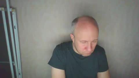 Snapshot of oleg365 chatting on December 28, 2024, 6:39 am figaro online show from December 28, 2024, 6:39 am