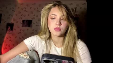 Snapshot of oletaguinyard chatting on November 6, 2025, 3:46 pm Kem online show from November 6, 2025, 3:46 pm