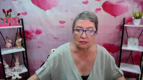 OlgaLuck online show from May 20, 2026, 5:13 am