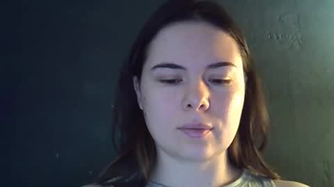 Oil online show from April 7, 2026, 8:26 am