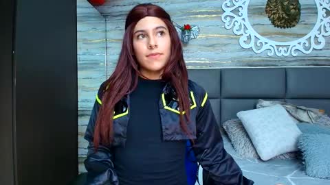 Snapshot of oliver__brown chatting on March 1, 2025, 8:42 pm Oliver online show from March 1, 2025, 8:42 pm