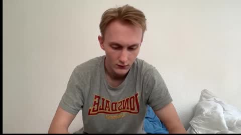 Snapshot of oliver_and_thomas chatting on October 19, 2025, 2:50 pm Oliver and Thomas online show from October 19, 2025, 2:50 pm