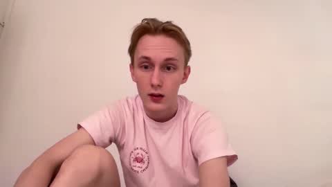 Snapshot of oliver_and_thomas chatting on November 6, 2025, 12:06 pm Oliver and Thomas online show from November 6, 2025, 12:06 pm