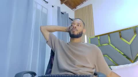 Oliver online show from April 18, 2026, 7:29 pm