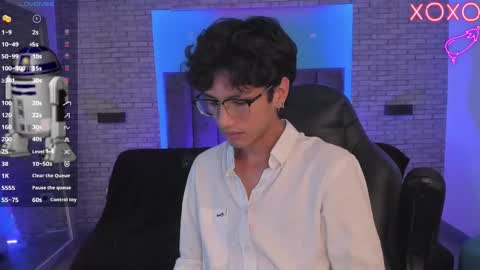 Snapshot of oliver_fast_ chatting on January 23, 2025, 5:56 am Oliver fast online show from January 23, 2025, 5:56 am