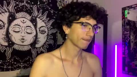 Snapshot of oliver_fast_ chatting on October 24, 2025, 8:11 am Oliver fast online show from October 24, 2025, 8:11 am