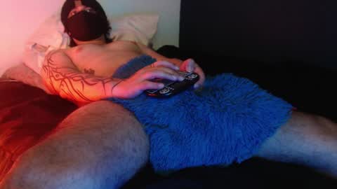 oliver_laid_2023 online show from December 27, 2024, 8:24 am