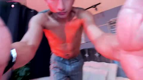 oliver mr  online show from December 13, 2025, 8:58 pm