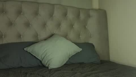 oliver online show from April 25, 2026, 6:27 pm