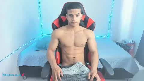 Snapshot of oliver_thompsson chatting on April 18, 2026, 8:53 pm oliver thompsson online show from April 18, 2026, 8:53 pm