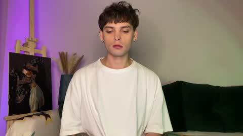 oliverlawrence online show from June 11, 2026, 12:32 am