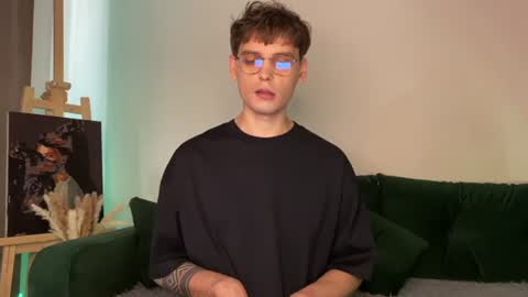 oliverlawrence online show from June 26, 2026, 12:42 pm