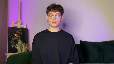 oliverlawrence online show from July 4, 2026, 10:38 pm