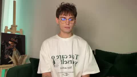oliverlawrence online show from July 11, 2026, 1:58 pm