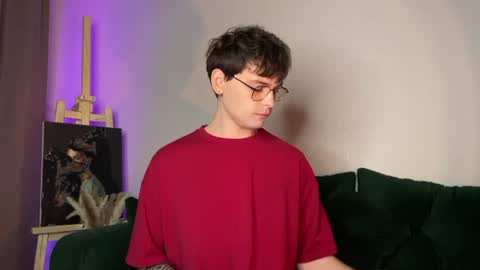 oliverlawrence online show from July 13, 2026, 11:29 pm