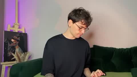oliverlawrence online show from July 15, 2026, 6:35 pm