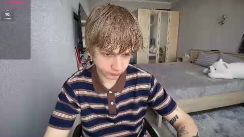 Snapshot of olivertasty chatting on July 19, 2026, 11:36 am oliver online show from July 19, 2026, 11:36 am