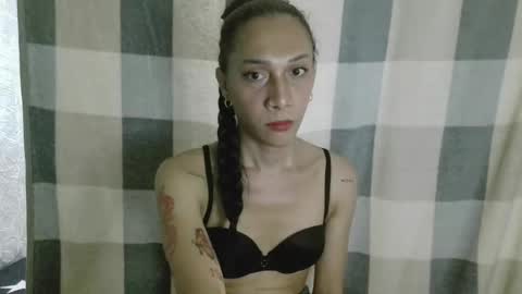 Snapshot of olivia0624 chatting on April 14, 2026, 2:56 pm Horny Alana online show from April 14, 2026, 2:56 pm