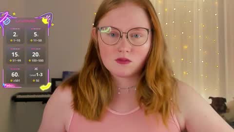 Snapshot of olivia_date chatting on October 1, 2025, 12:33 pm Olivia Date online show from October 1, 2025, 12:33 pm