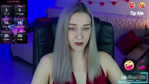 olivia_daze online show from September 24, 2025, 7:28 pm