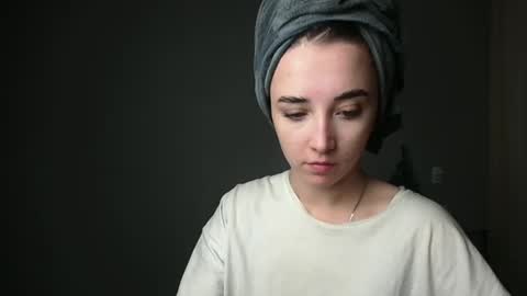 Olivia online show from February 10, 2025, 8:10 pm