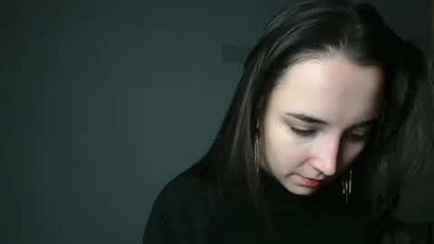 Snapshot of olivia_oliv chatting on February 1, 2026, 7:23 pm Olivia online show from February 1, 2026, 7:23 pm