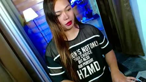 Miss OLIVIA online show from March 29, 2026, 12:38 pm