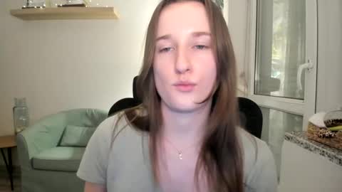 Snapshot of oliviaaa2003 chatting on January 16, 2025, 9:40 pm Oliwiaa2004 online show from January 16, 2025, 9:40 pm