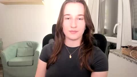 Snapshot of oliviaaa2003 chatting on September 10, 2025, 8:53 pm Oliwiaa2004 online show from September 10, 2025, 8:53 pm