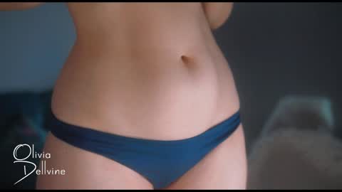 Olivia online show from April 28, 2026, 2:27 am