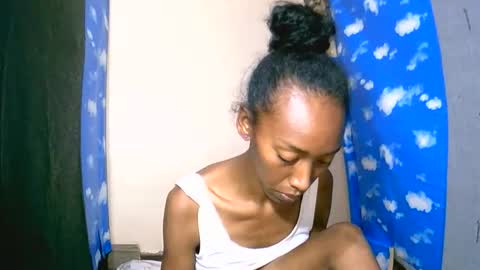 Snapshot of oliviah27 chatting on October 4, 2025, 11:47 pm oliviah27 online show from October 4, 2025, 11:47 pm