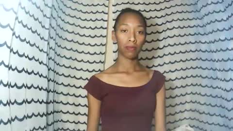 Snapshot of oliviah27 chatting on November 5, 2025, 7:58 pm oliviah27 online show from November 5, 2025, 7:58 pm