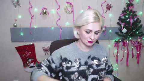 OliviaHorst online show from December 21, 2024, 11:01 am