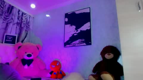 Snapshot of oliviahot01 chatting on June 25, 2026, 2:44 am oliviahot01 online show from June 25, 2026, 2:44 am