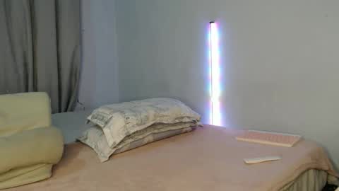 Snapshot of oliviajohnson20 chatting on April 7, 2026, 3:18 am oliviajohnson20 online show from April 7, 2026, 3:18 am