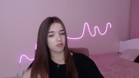 Snapshot of olivialimm chatting on December 2, 2024, 7:38 pm Olivia online show from December 2, 2024, 7:38 pm