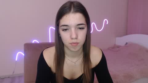 Snapshot of olivialimm chatting on December 6, 2024, 4:17 pm Olivia online show from December 6, 2024, 4:17 pm