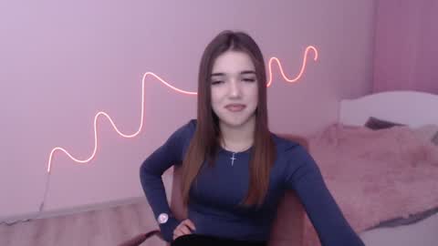 Snapshot of olivialimm chatting on December 7, 2024, 9:22 pm Olivia online show from December 7, 2024, 9:22 pm