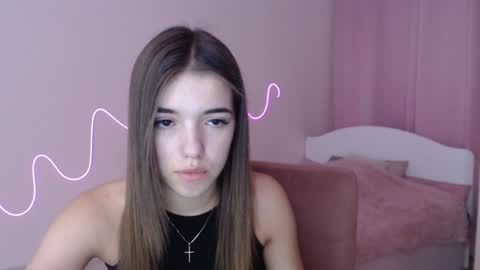 Snapshot of olivialimm chatting on December 13, 2024, 7:10 pm Olivia online show from December 13, 2024, 7:10 pm