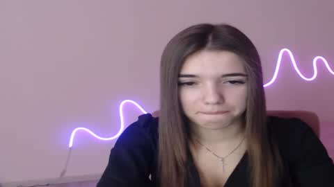 Snapshot of olivialimm chatting on December 15, 2024, 6:48 pm Olivia online show from December 15, 2024, 6:48 pm