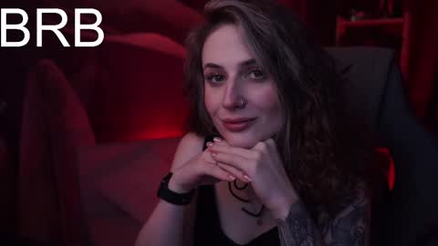 Liv online show from November 23, 2025, 11:15 pm