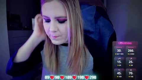 . online show from November 14, 2025, 5:28 am