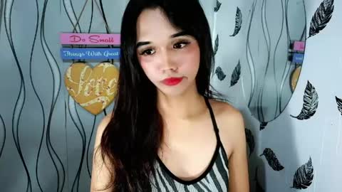 NICOLE online show from May 27, 2026, 6:16 pm
